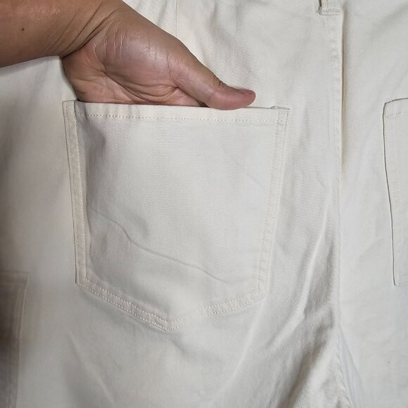 NWT Hollister Shorts Women's Casual Comfy Cream Ultra High Rise Mom Cotton - Picture 7 of 7